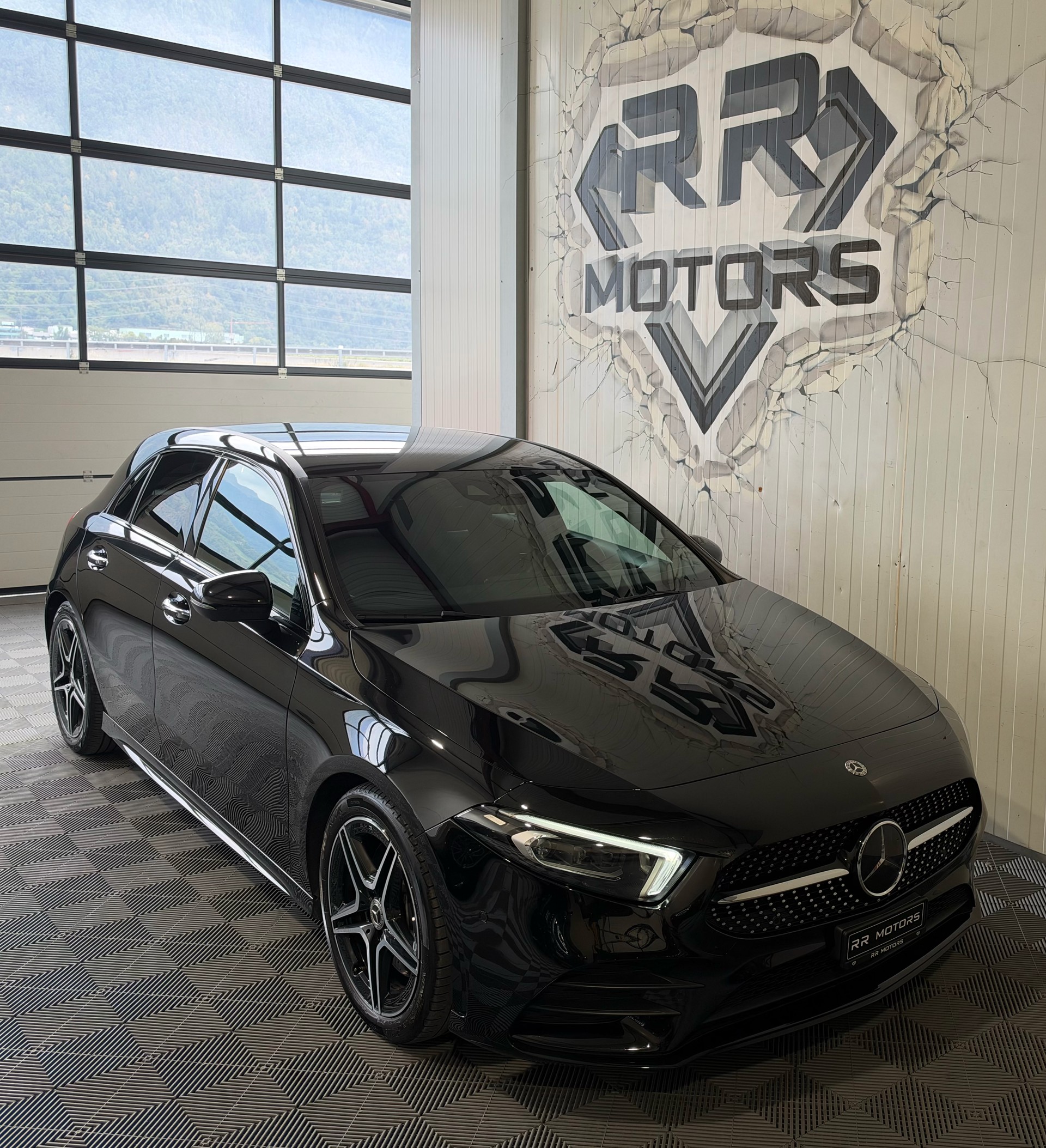 MERCEDES-BENZ A 250 4Matic AMG Line 4Matic 7G-DCT-image-5