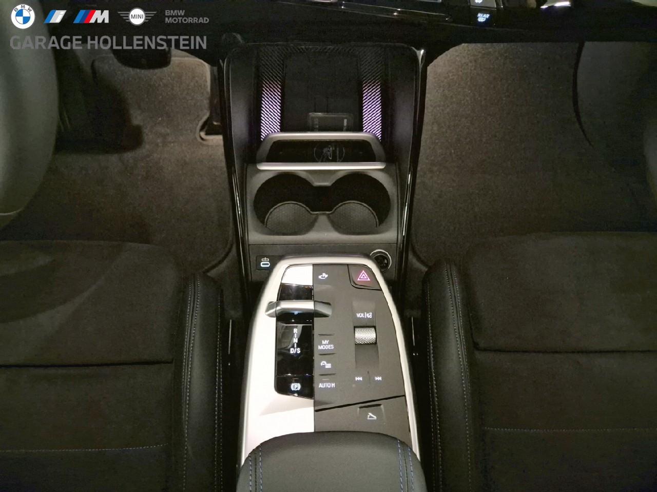 BMW 225e xDrive Active Tourer-image-9
