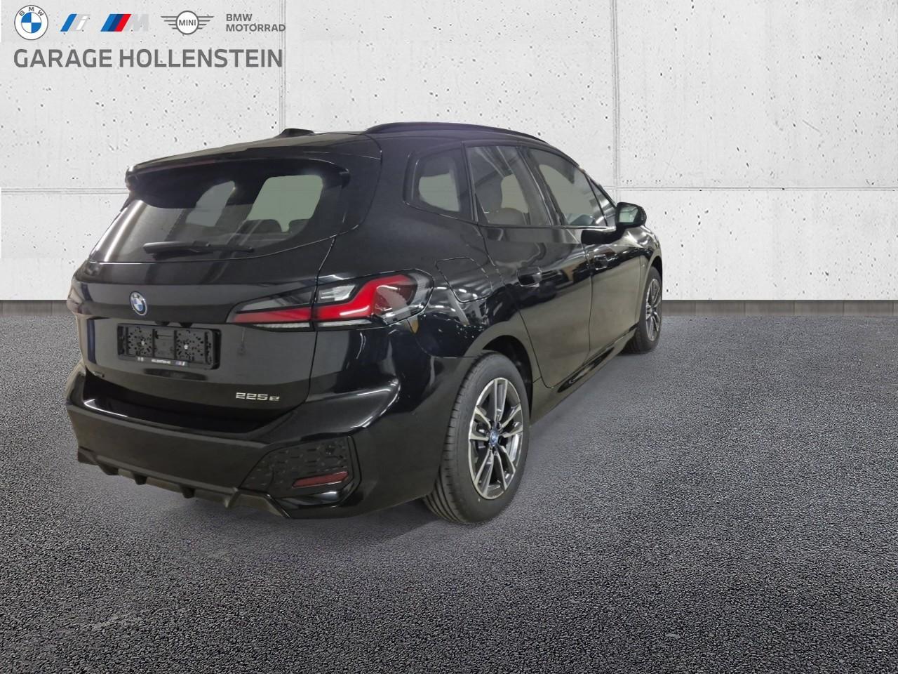 BMW 225e xDrive Active Tourer-image-2
