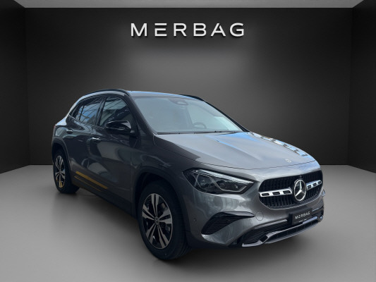 MERCEDES-BENZ GLA 200 Night Star 7G-D-image-0