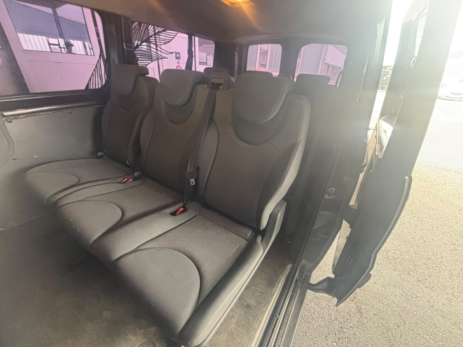 PEUGEOT Expert Tepee 2.0 HDi Shuttle L2-image-9