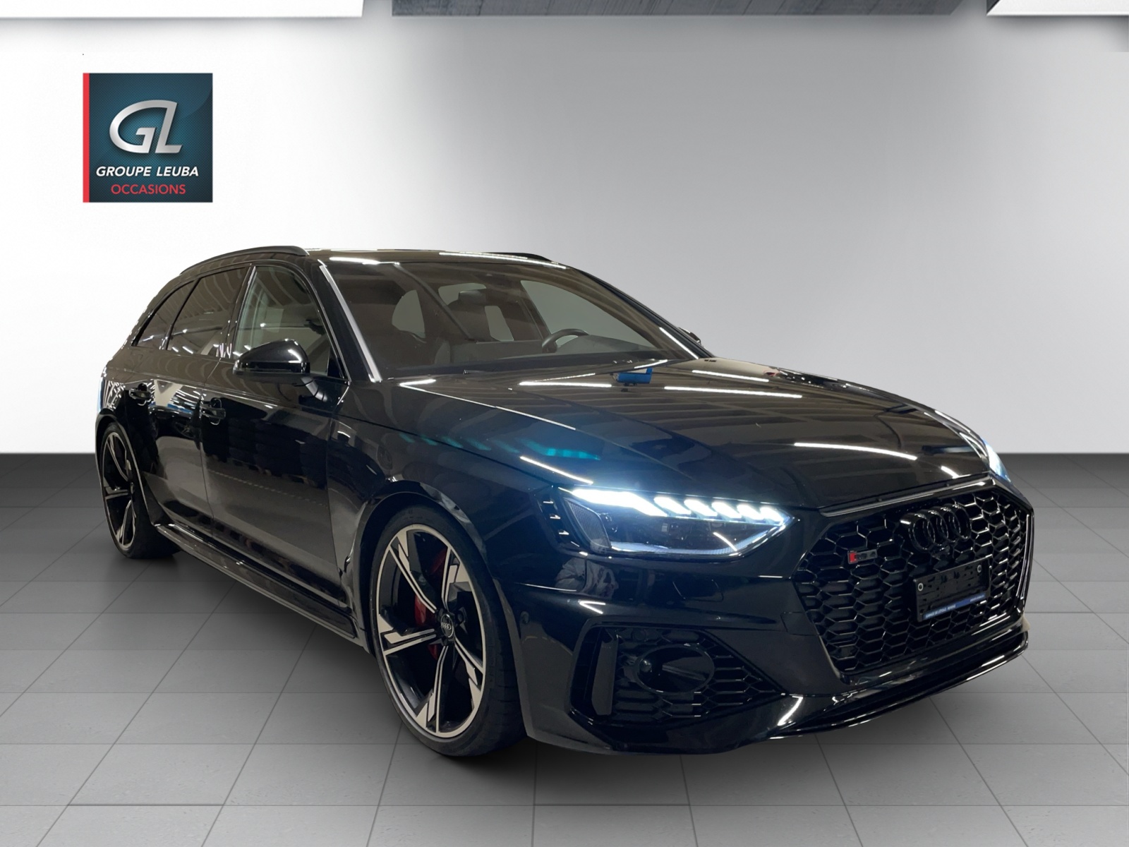 AUDI RS4 Avant 2.9 TFSI quattro tiptronic-image-0