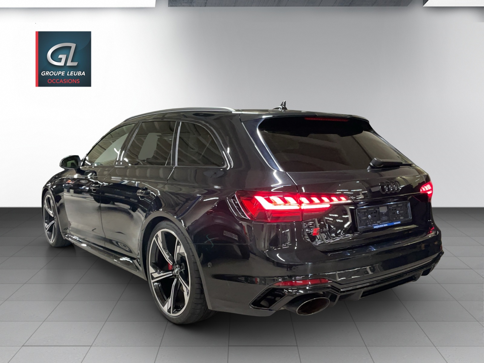 AUDI RS4 Avant 2.9 TFSI quattro tiptronic-image-3