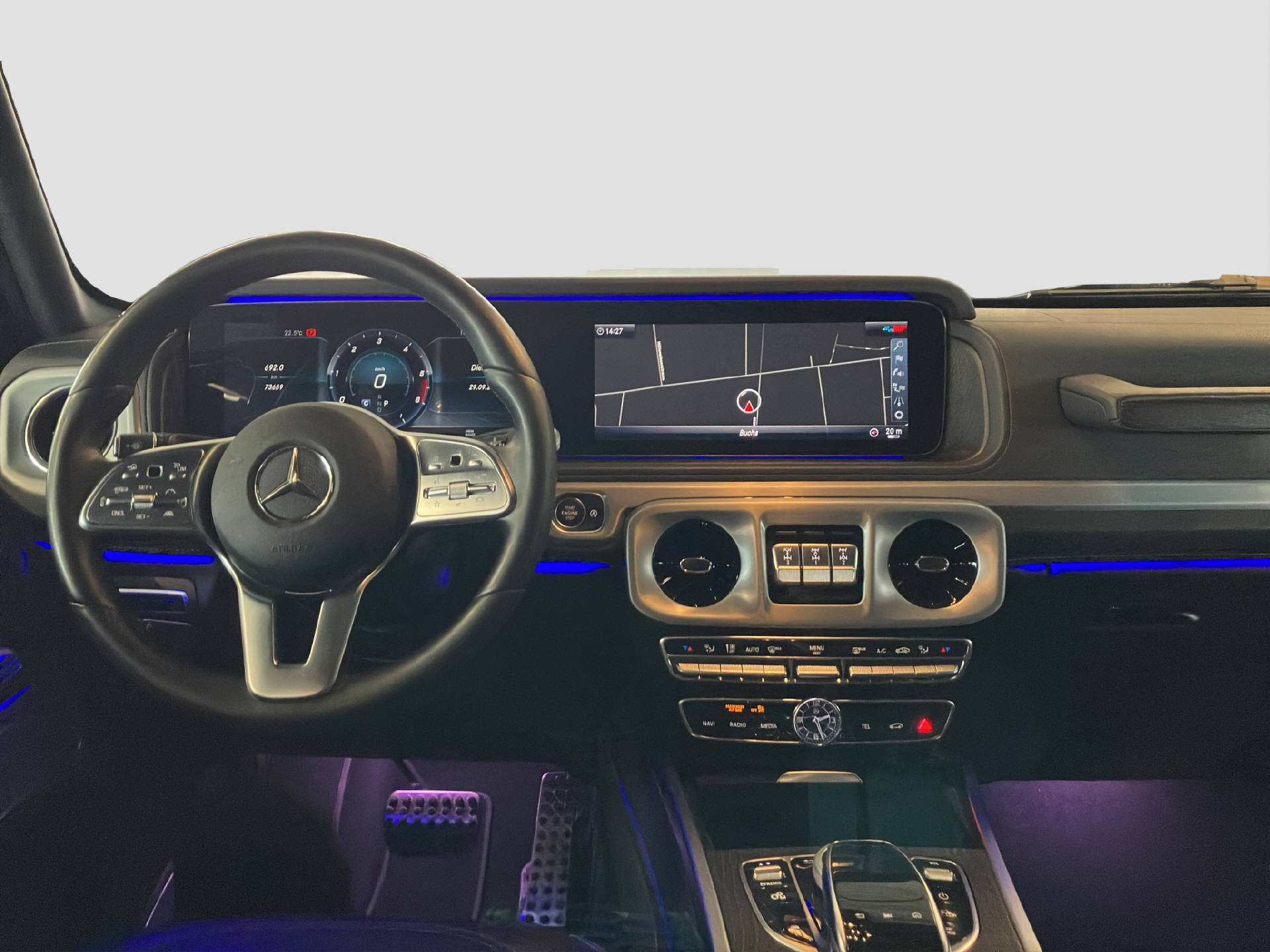 MERCEDES-BENZ G 350 d AMG Line-image-7