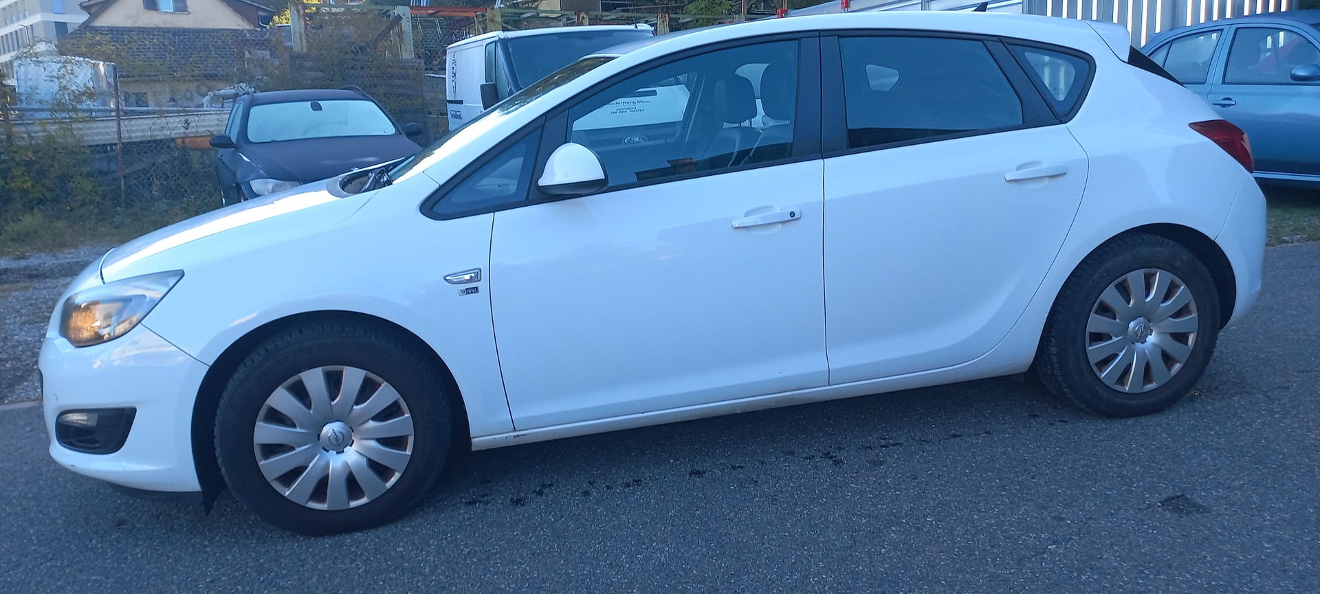 OPEL Astra 1.4i 16V Turbo Anniversary Edition-image-2