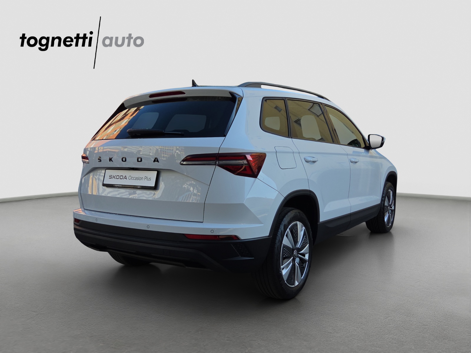 SKODA Karoq 1.5 TSI Ambition-image-3