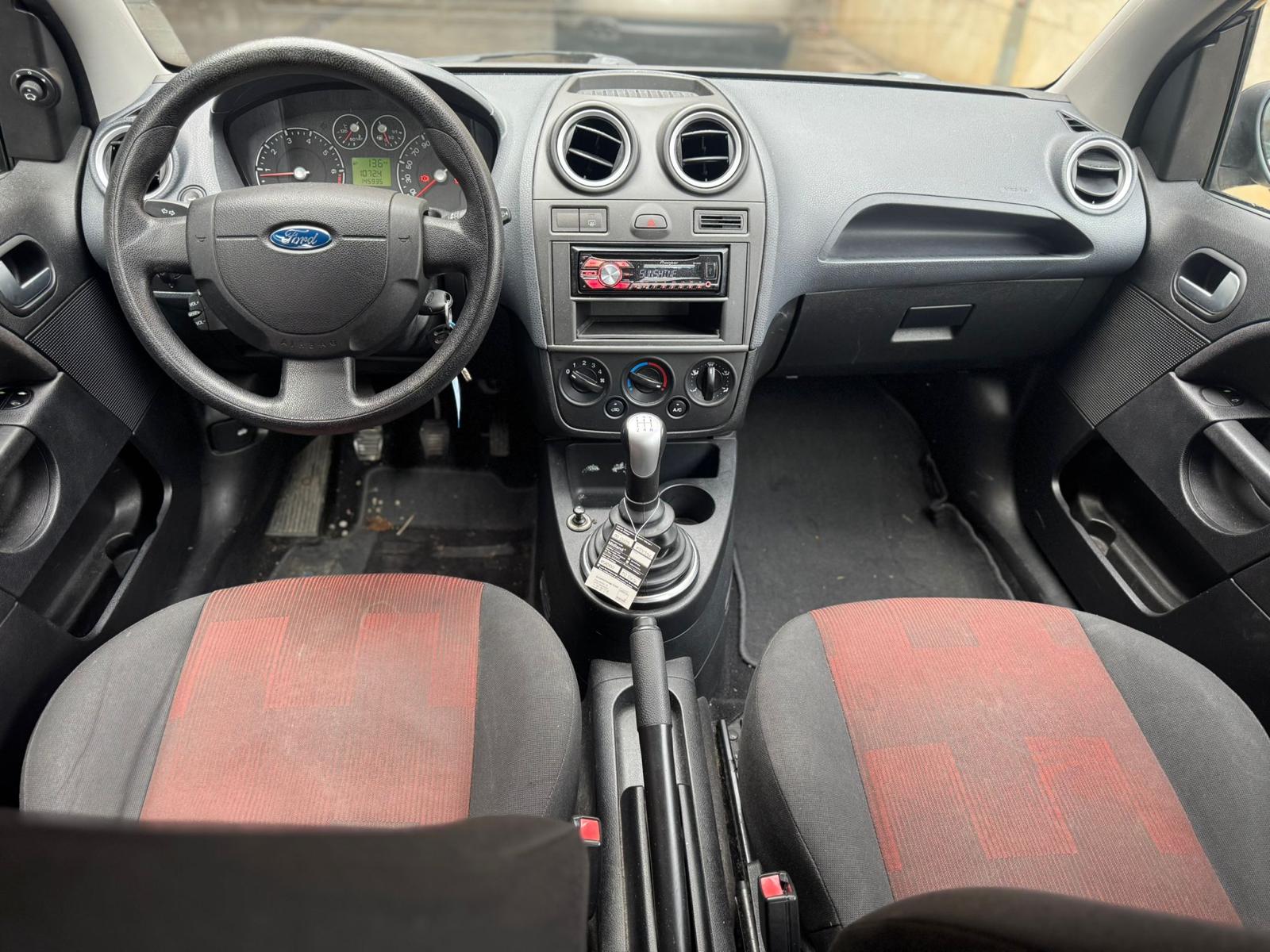 FORD Fiesta 1.4 16V Trend-image-4
