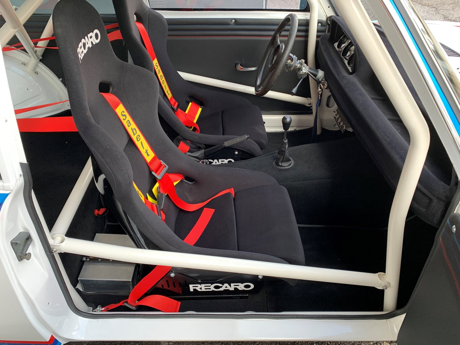 BMW 2002 ti-image-12
