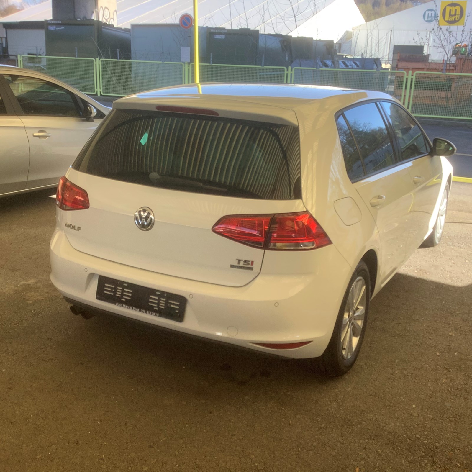 VW Golf 1.4 TSI Highline-image-13