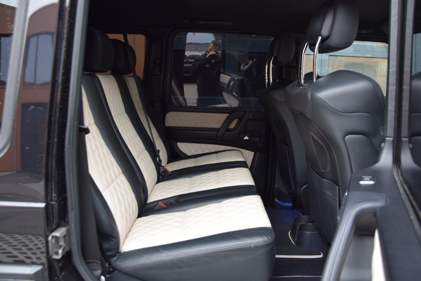 MERCEDES-BENZ G 63 AMG Speedshift Plus 7G-Tronic-image-30