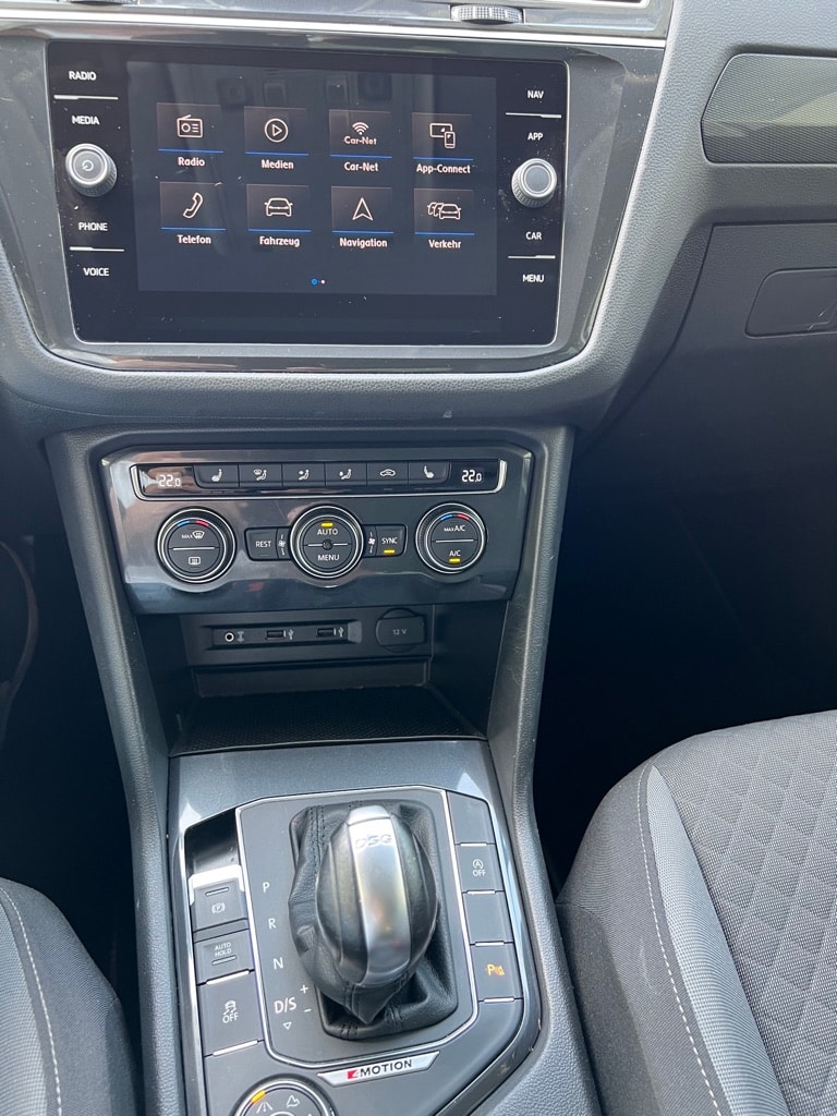 VW Tiguan 2.0 TDI SCR Comfortline 4Motion DSG-image-11