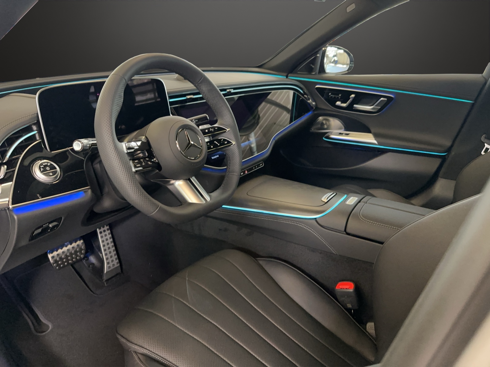 MERCEDES-BENZ E 220 d 4Matic 9G-Tronic-image-9