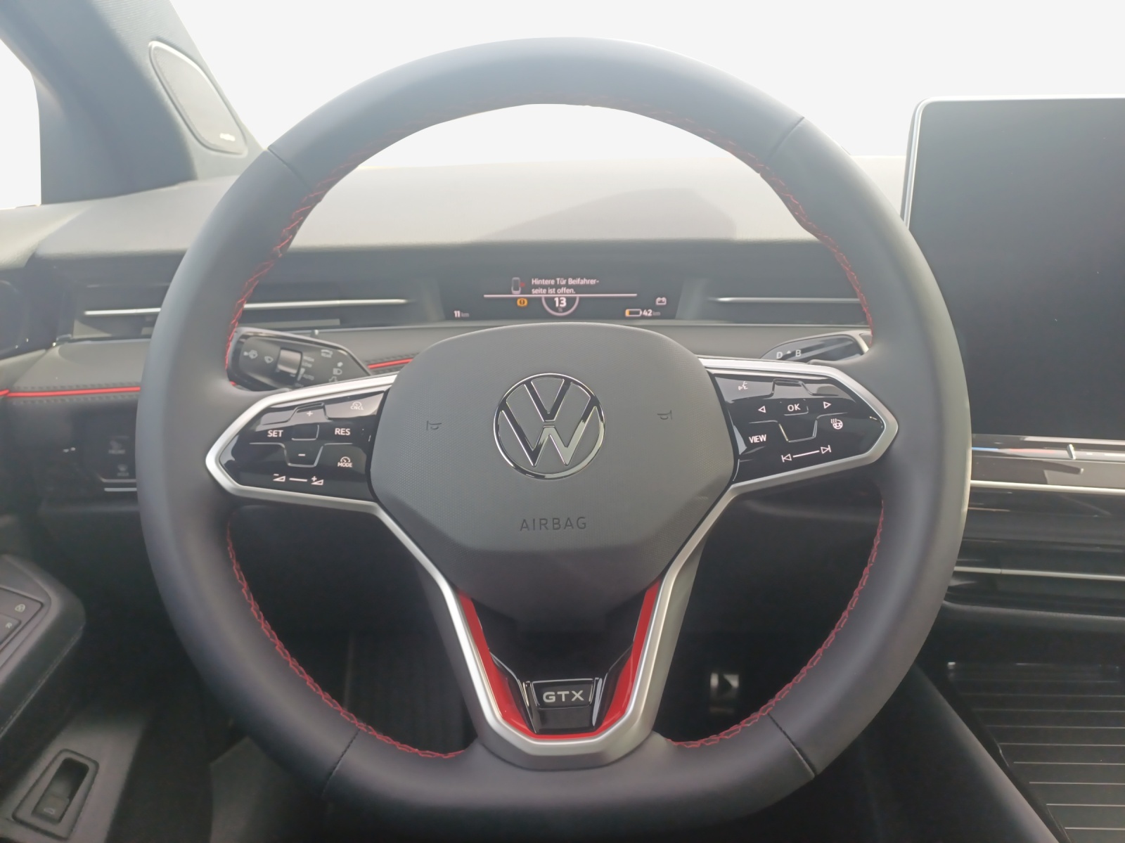 VW ID.7 Tourer GTX 86 kWh GTX 4 Motion-image-9