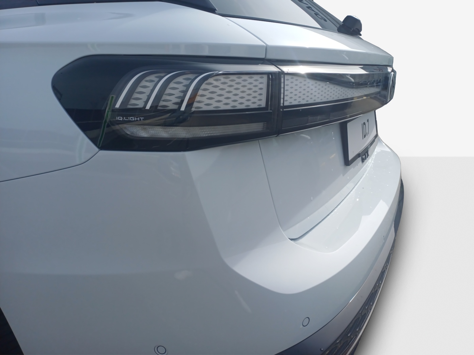 VW ID.7 Tourer GTX 86 kWh GTX 4 Motion-image-15