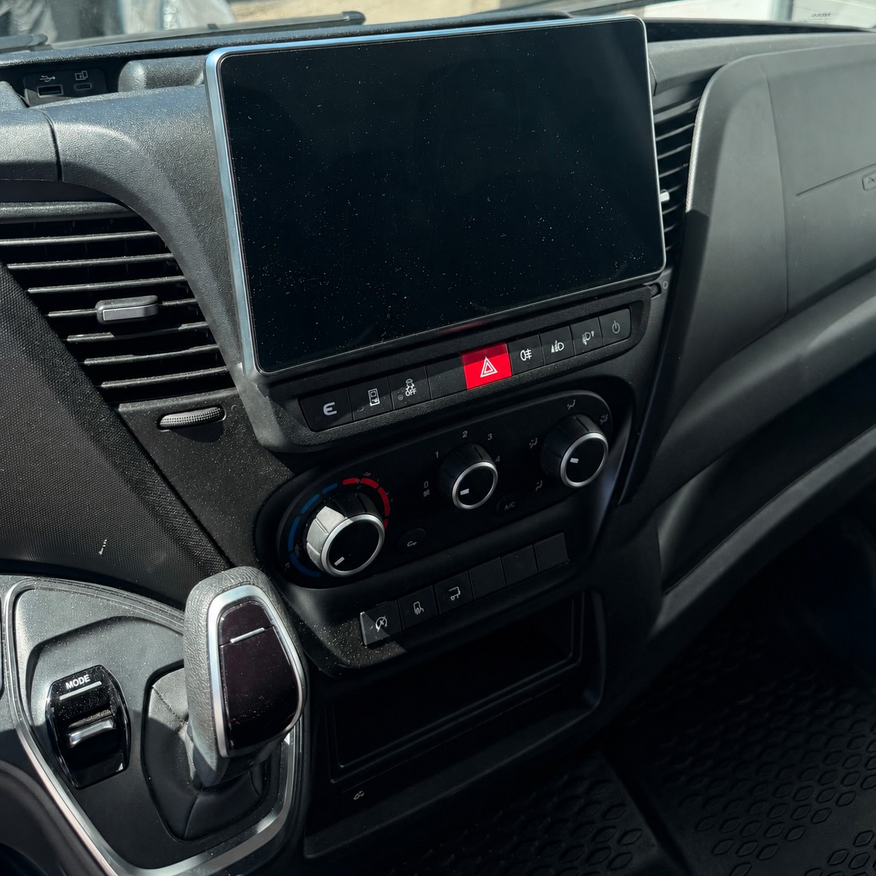 IVECO 35 S 16H A8-image-8