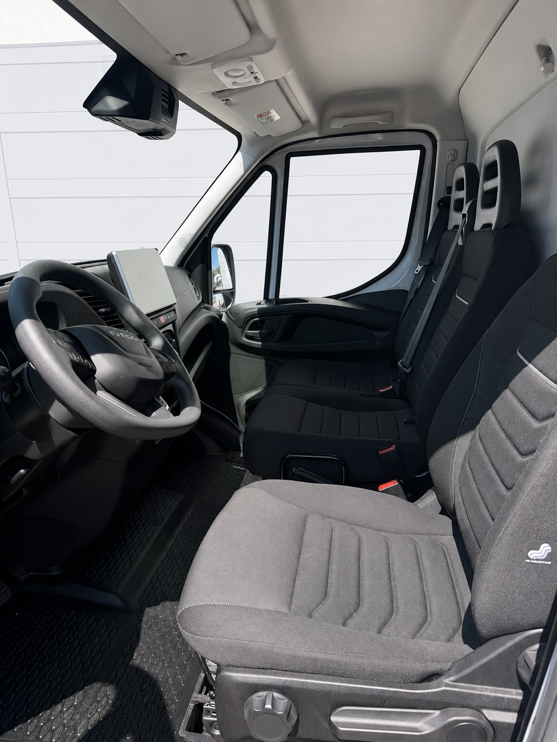 IVECO 35 S 16H A8-image-3