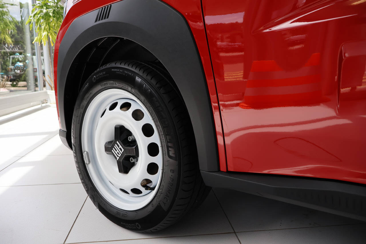 FIAT Grande Panda Red-image-8