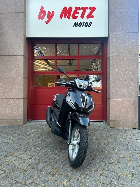 PIAGGIO Beverly 310 E5+
