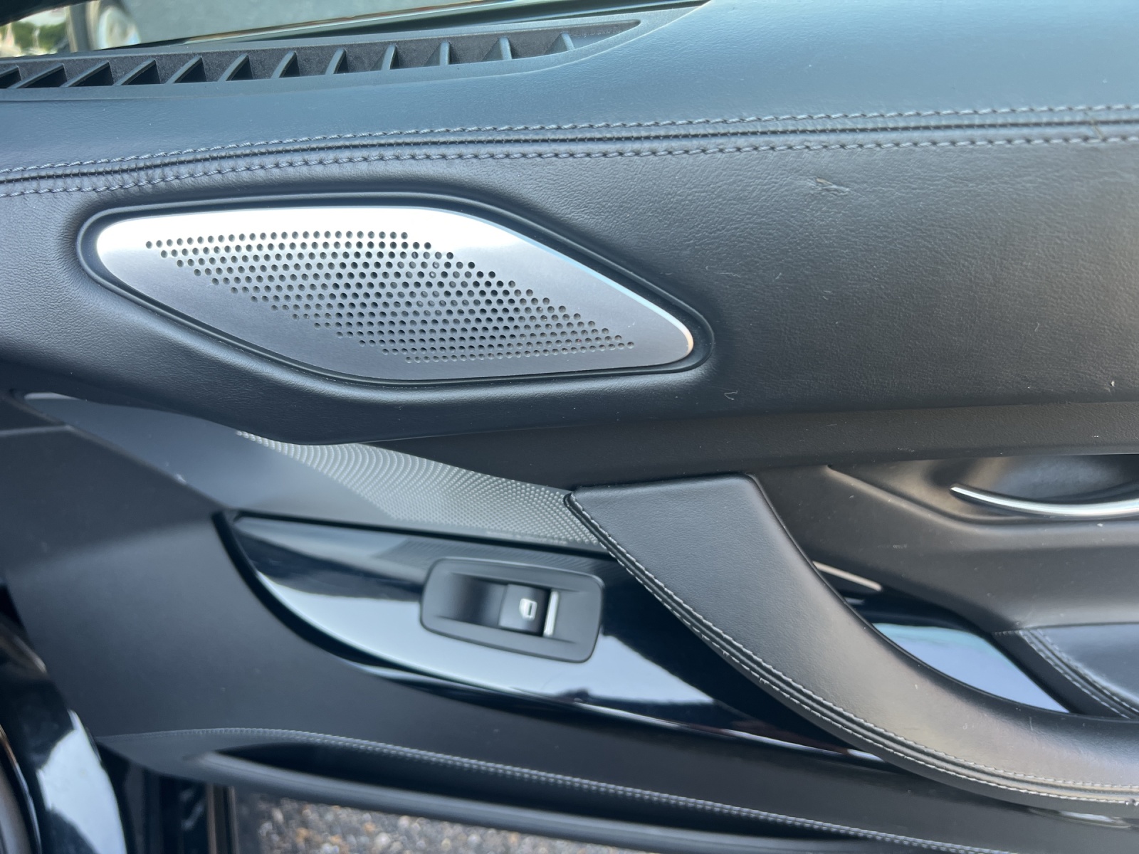 BMW M6 Cabrio Competition Drivelogic-image-16