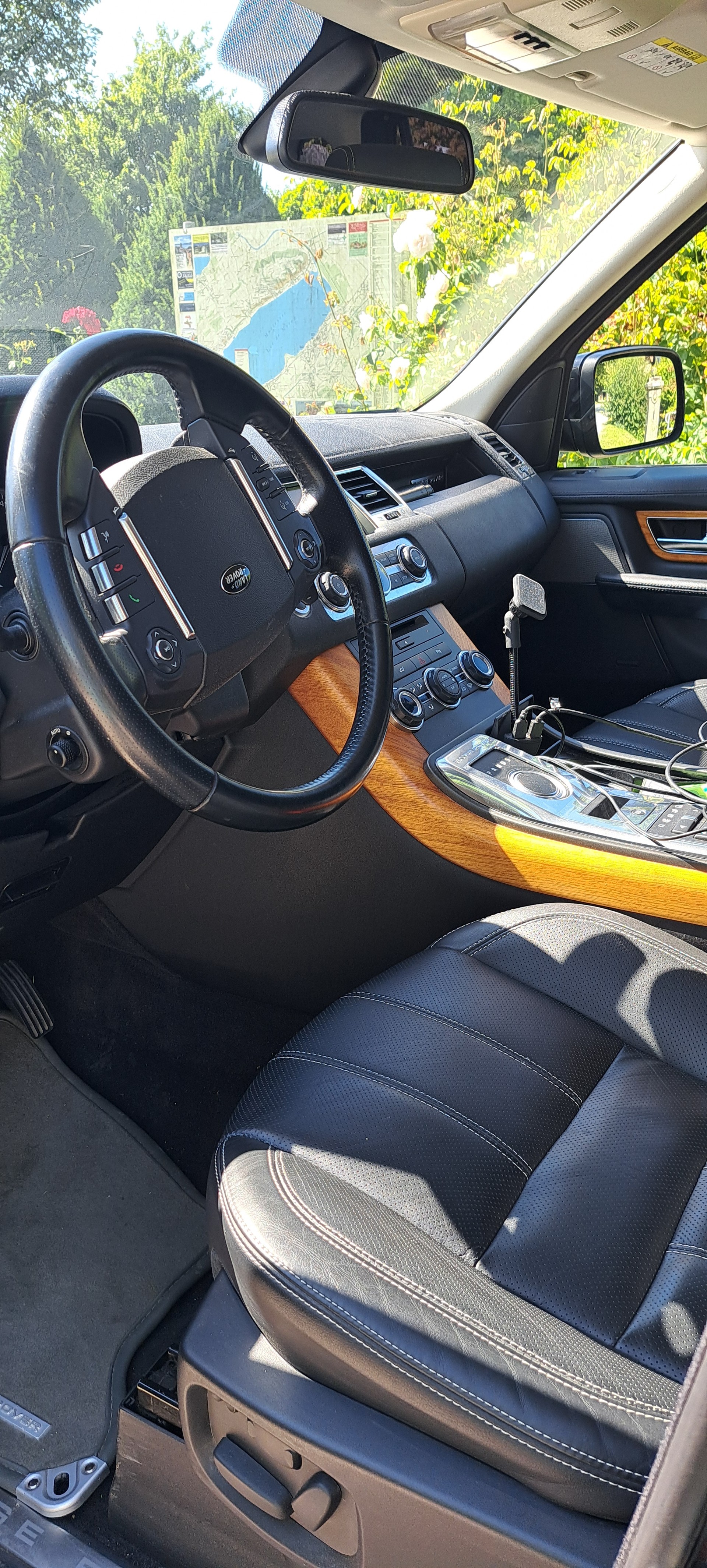 LAND ROVER Range Rover Sport 3.0 SDV6 HSE Automatic-image-3