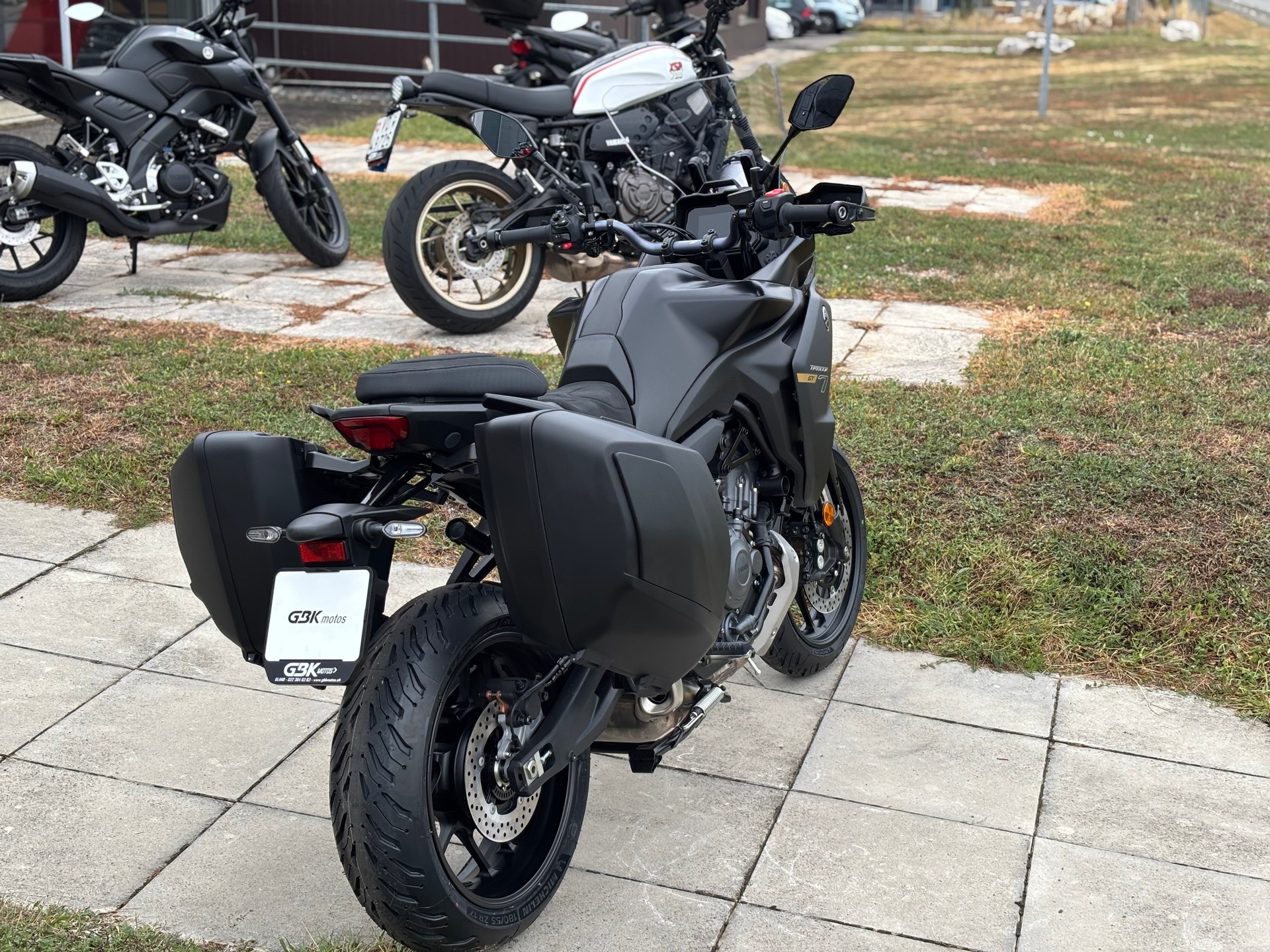 YAMAHA Tracer 7 GT-showroom-element-2