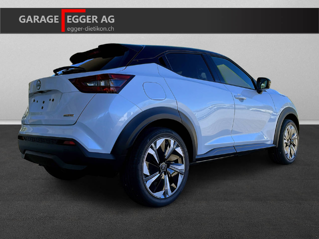 NISSAN Juke 1.6 Hybrid Tekna-image-2