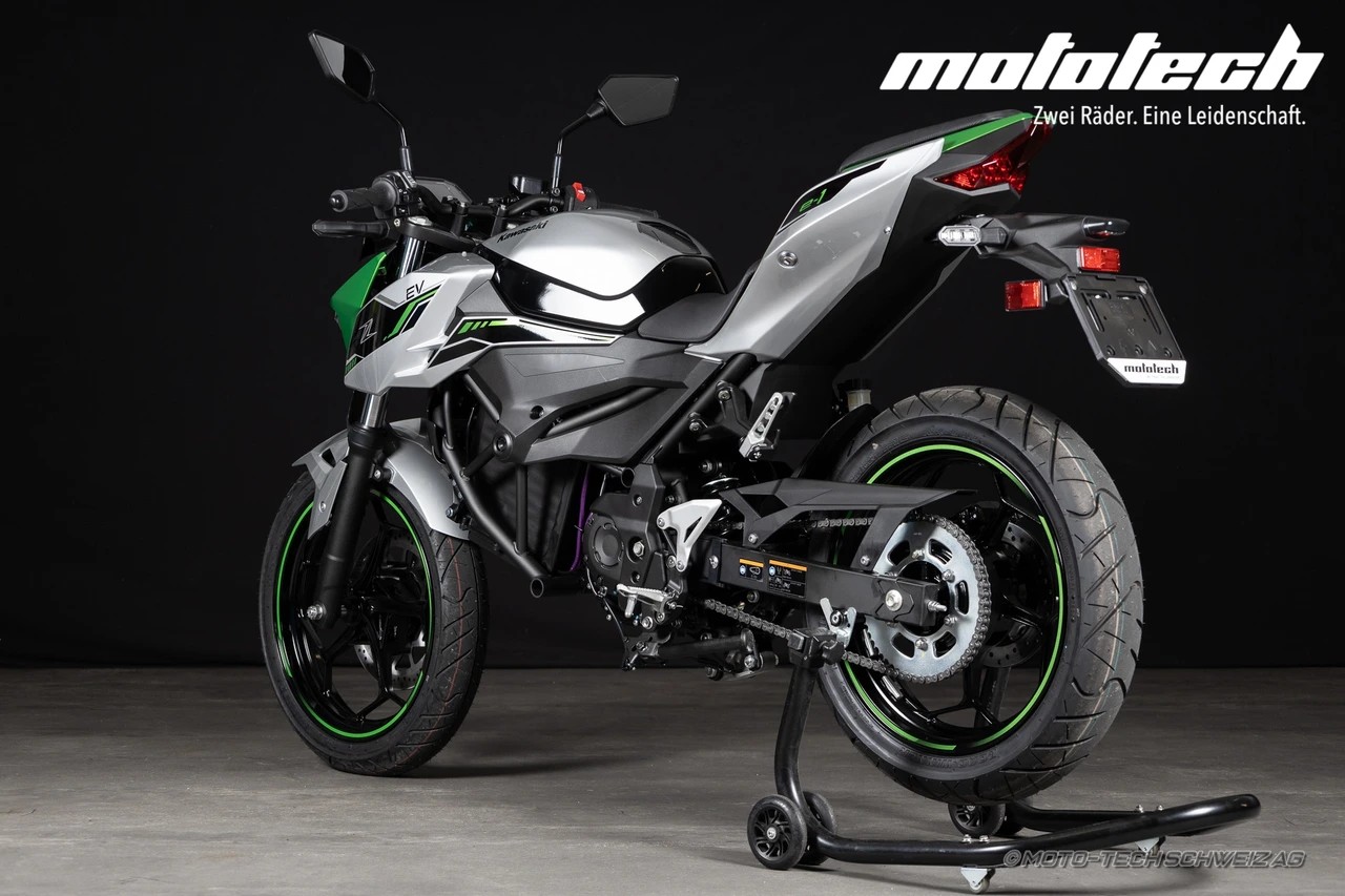 KAWASAKI Z E-1-showroom-element-3