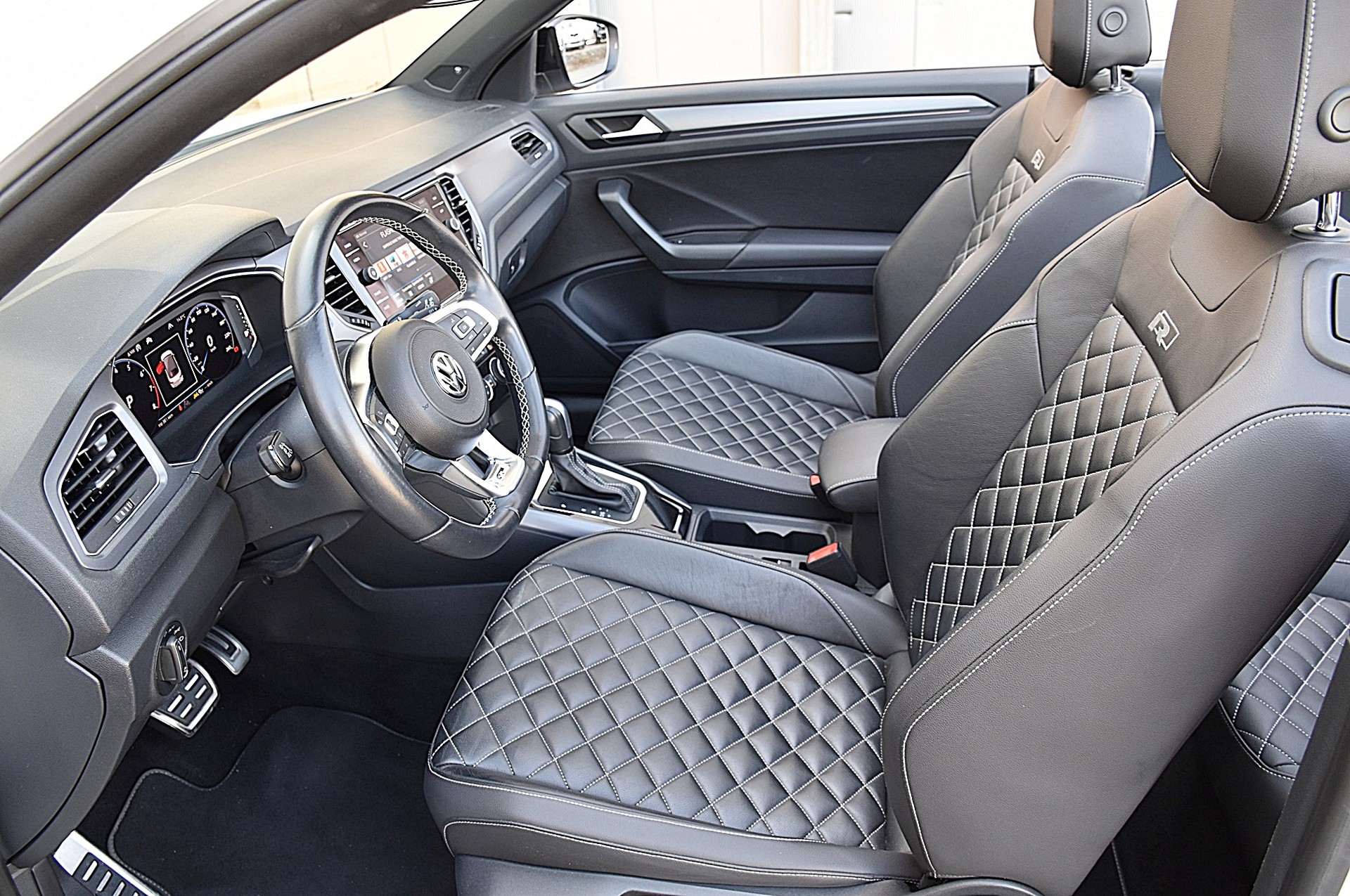 VW T-Roc 1.5 TSI EVO R-Line-image-7