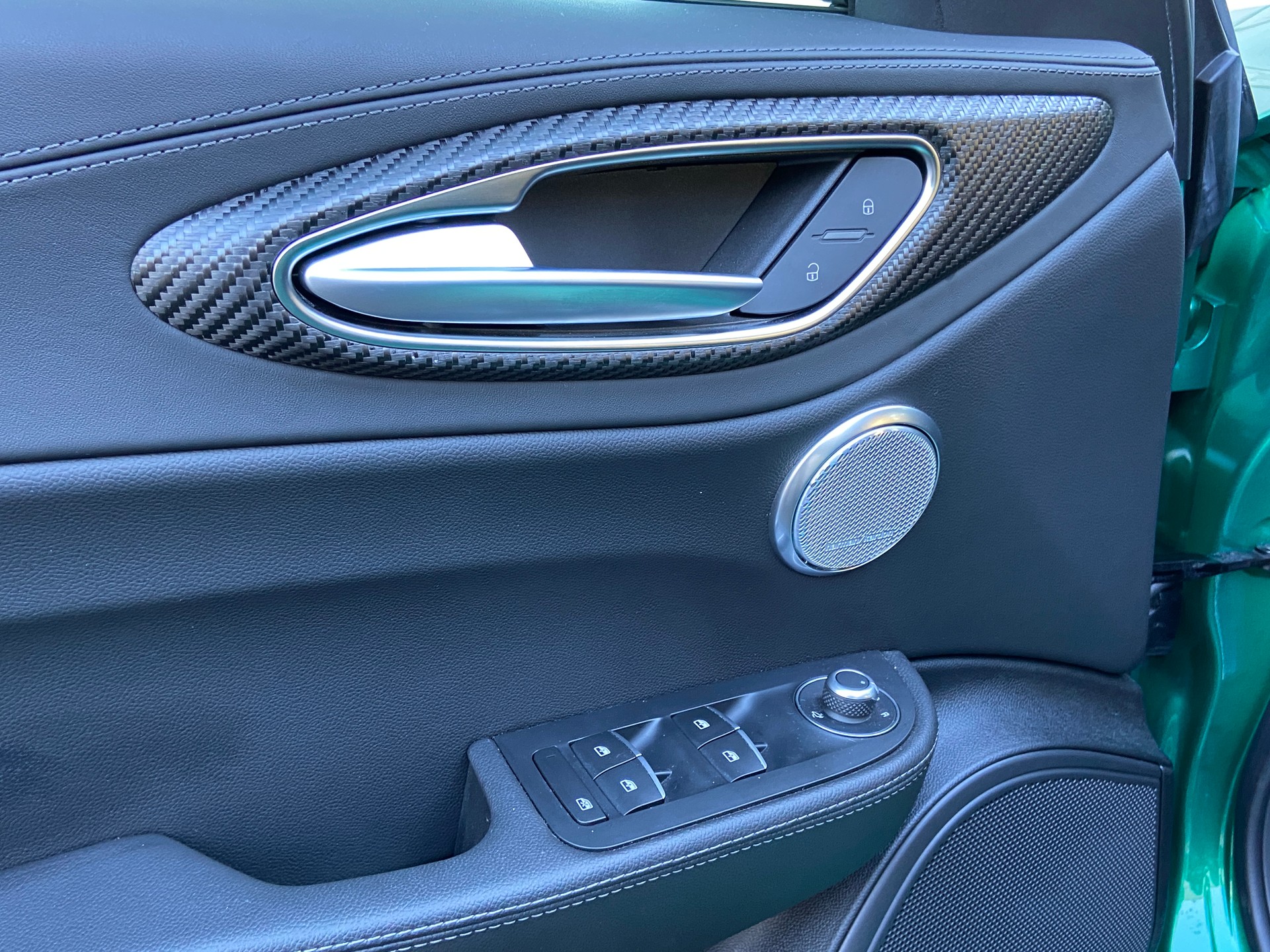 ALFA ROMEO Giulia 2.9 V6 Quadrifoglio Carbon Sport-image-15