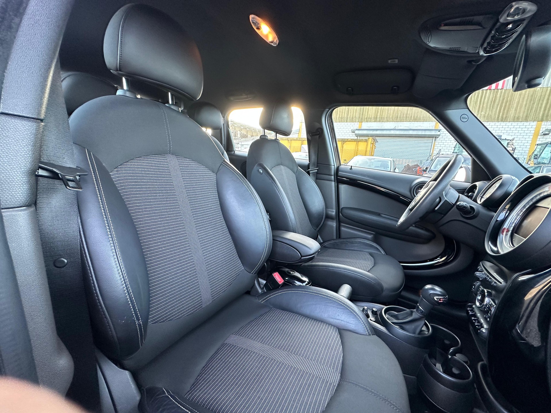MINI Countryman Cooper SD ALL4 Steptronic-image-7