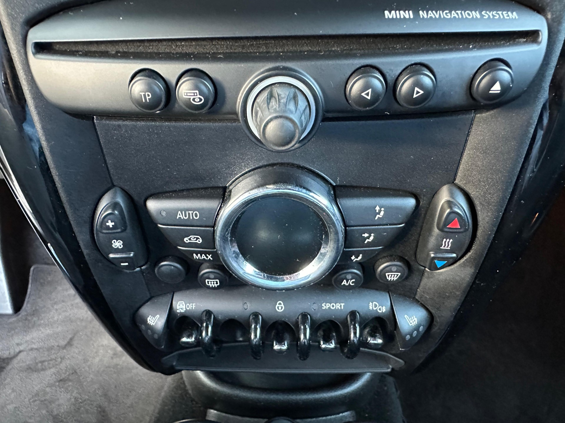 MINI Countryman Cooper SD ALL4 Steptronic-image-9