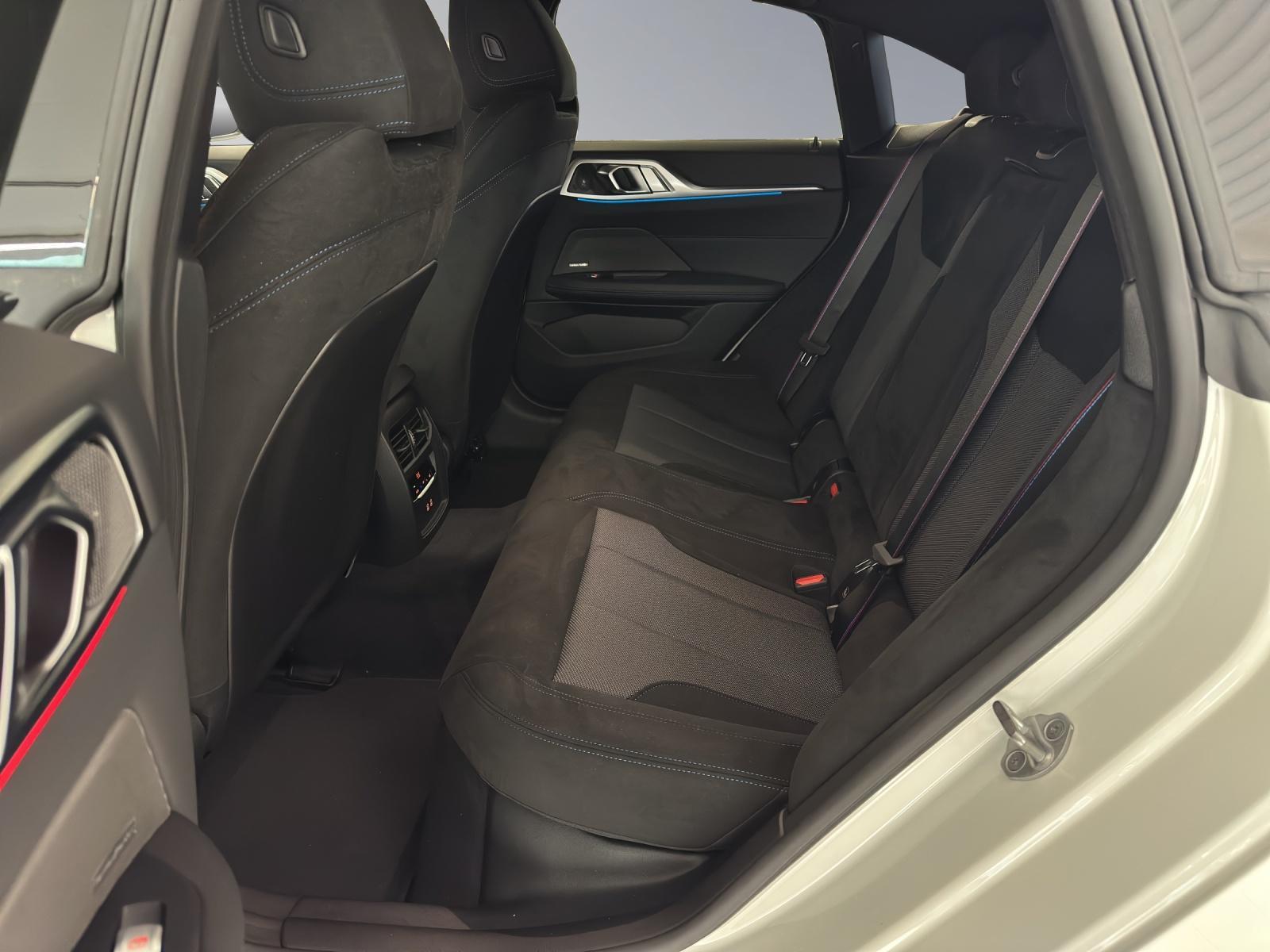 BMW i4 eDrive 40 M Sport Pro-image-15