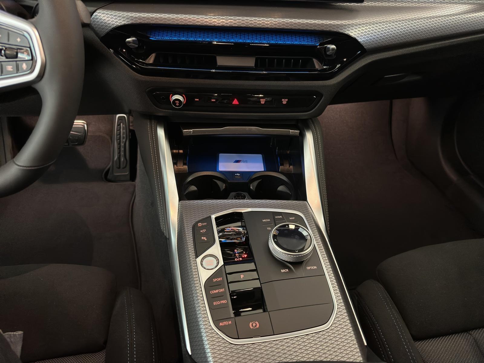 BMW i4 eDrive 40 M Sport Pro-image-14