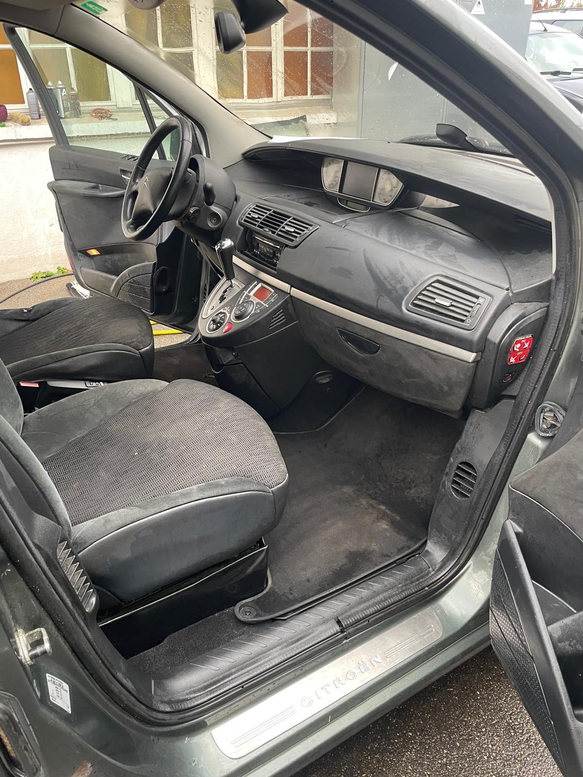 CITROEN C8 2.0 16V HDi Exclusive Automatic-image-13