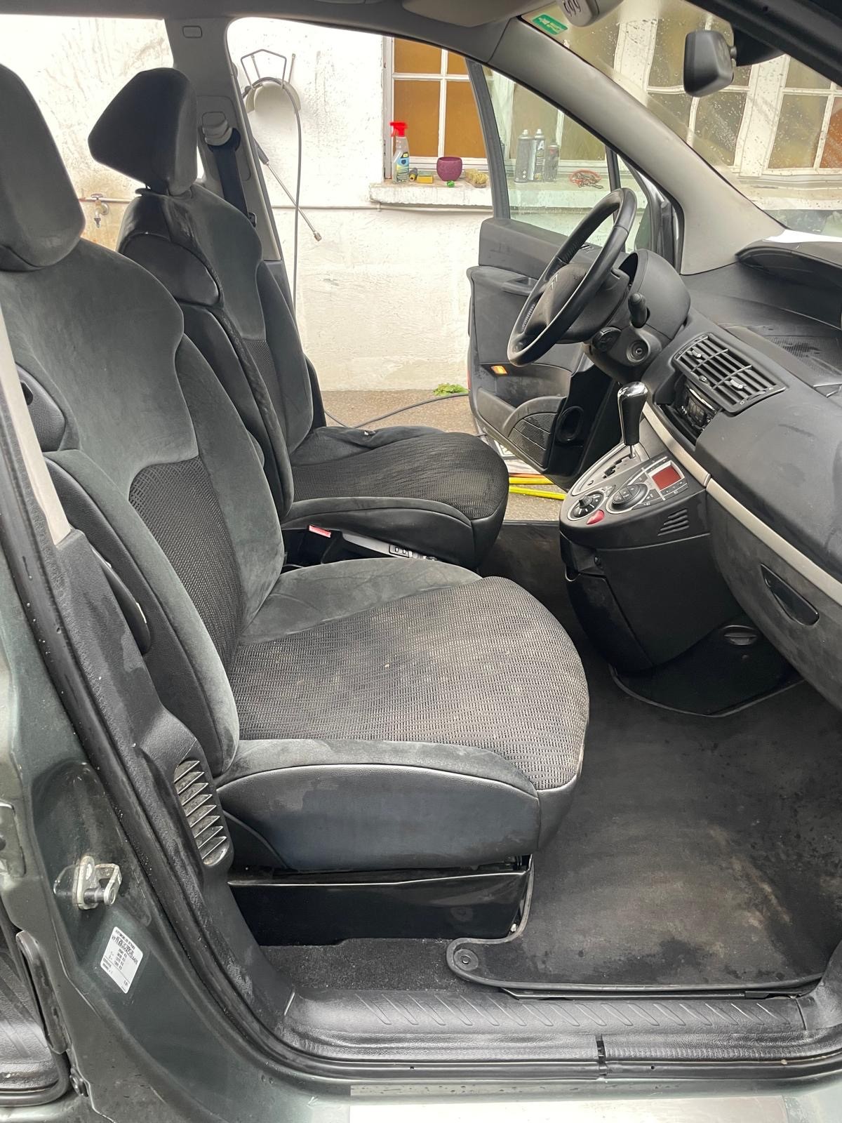 CITROEN C8 2.0 16V HDi Exclusive Automatic-image-12