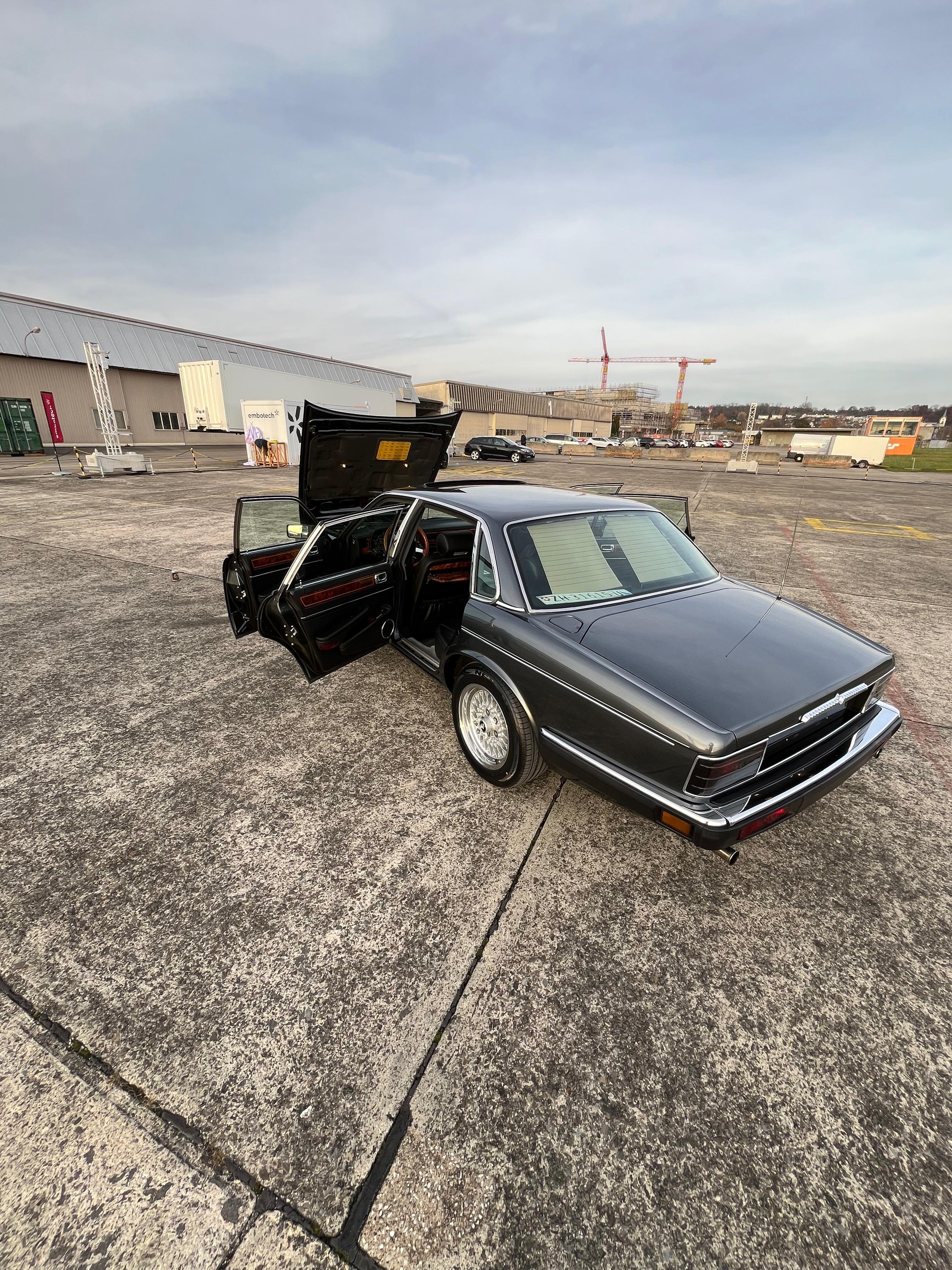 DAIMLER SIX 4.0-image-12