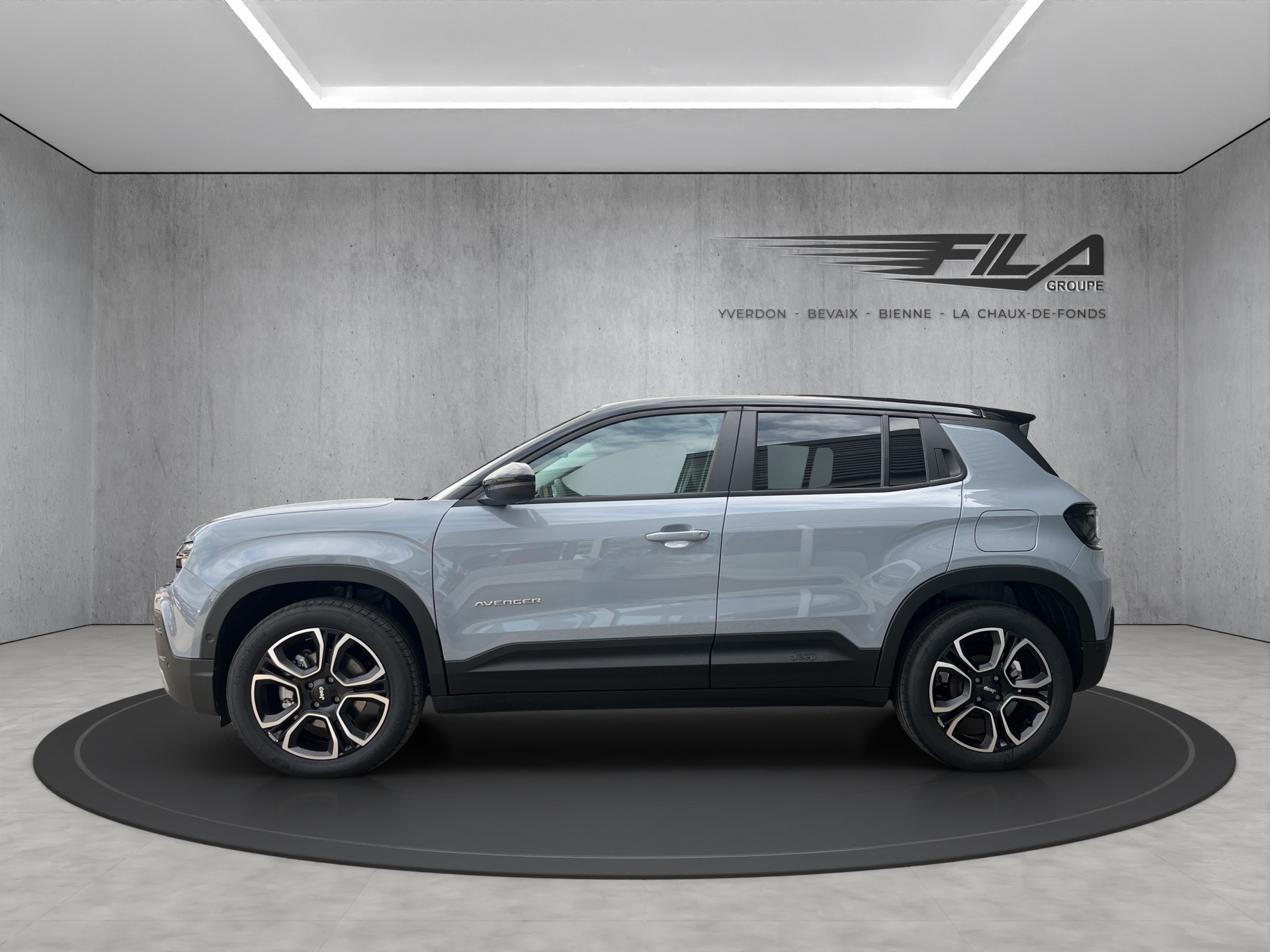 JEEP Avenger 1.2 MHEV Summit-image-3