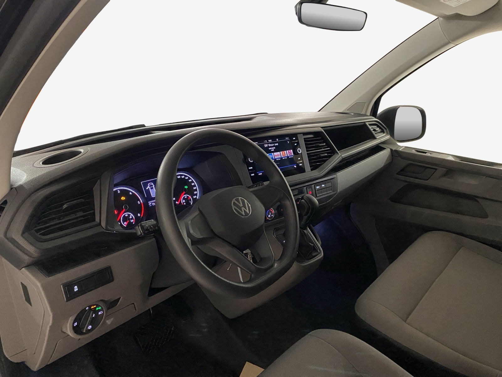 VW T6.1 2.0 TDI 4Motion DSG-image-8