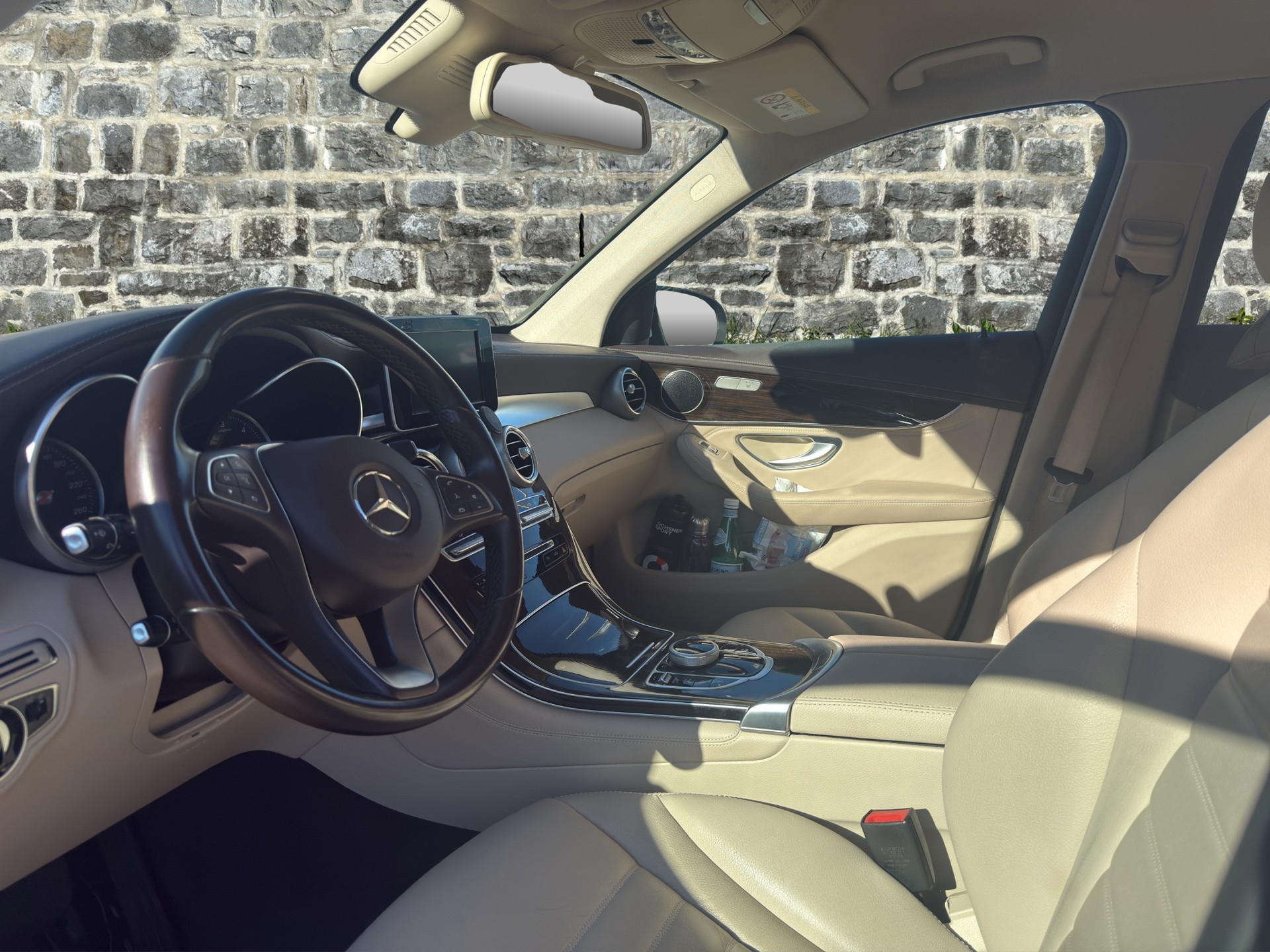 MERCEDES-BENZ GLC 220 d 4Matic 9G-Tronic-image-5