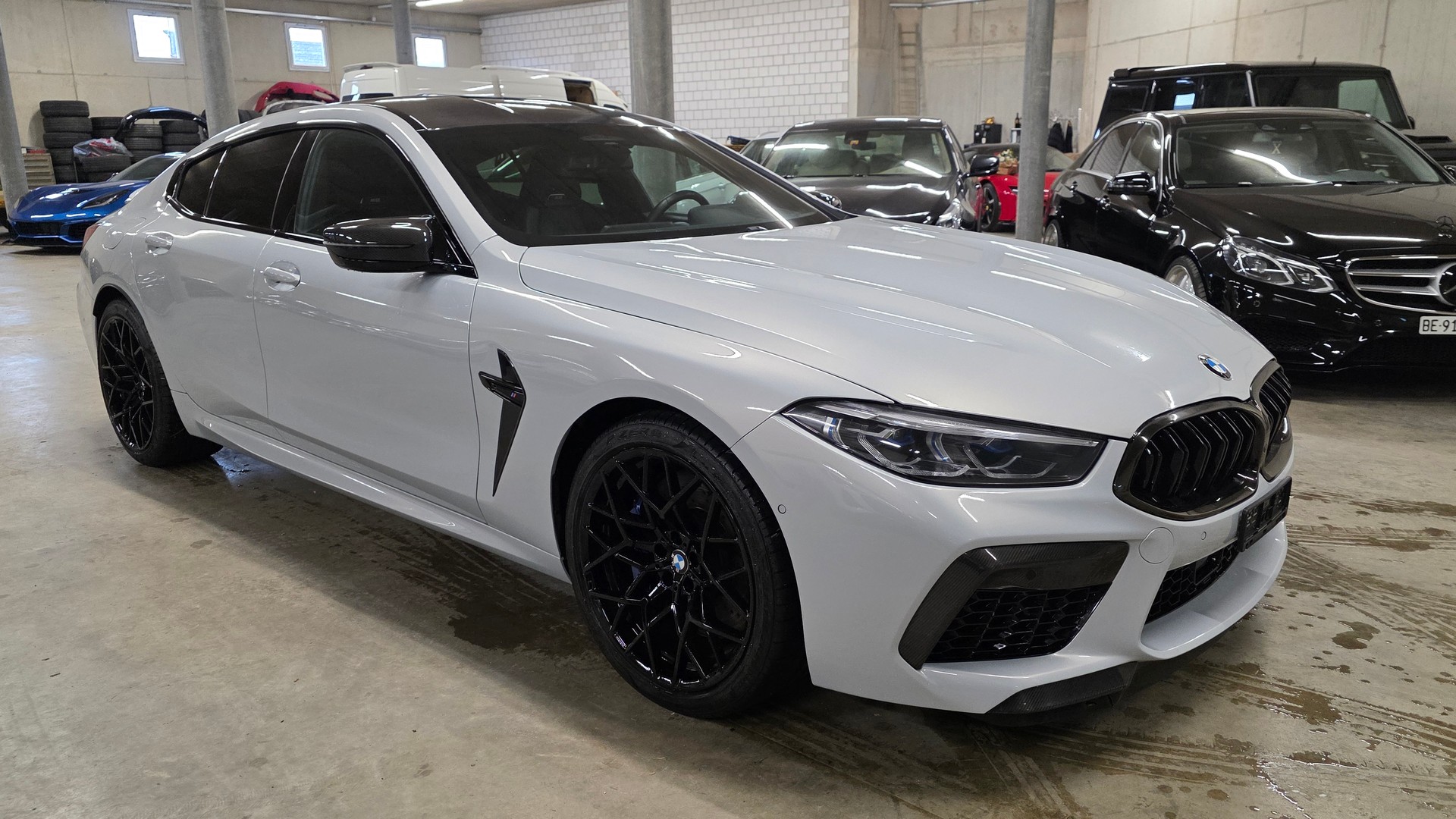 BMW M8 xDrive M Competition Steptronic-image-5