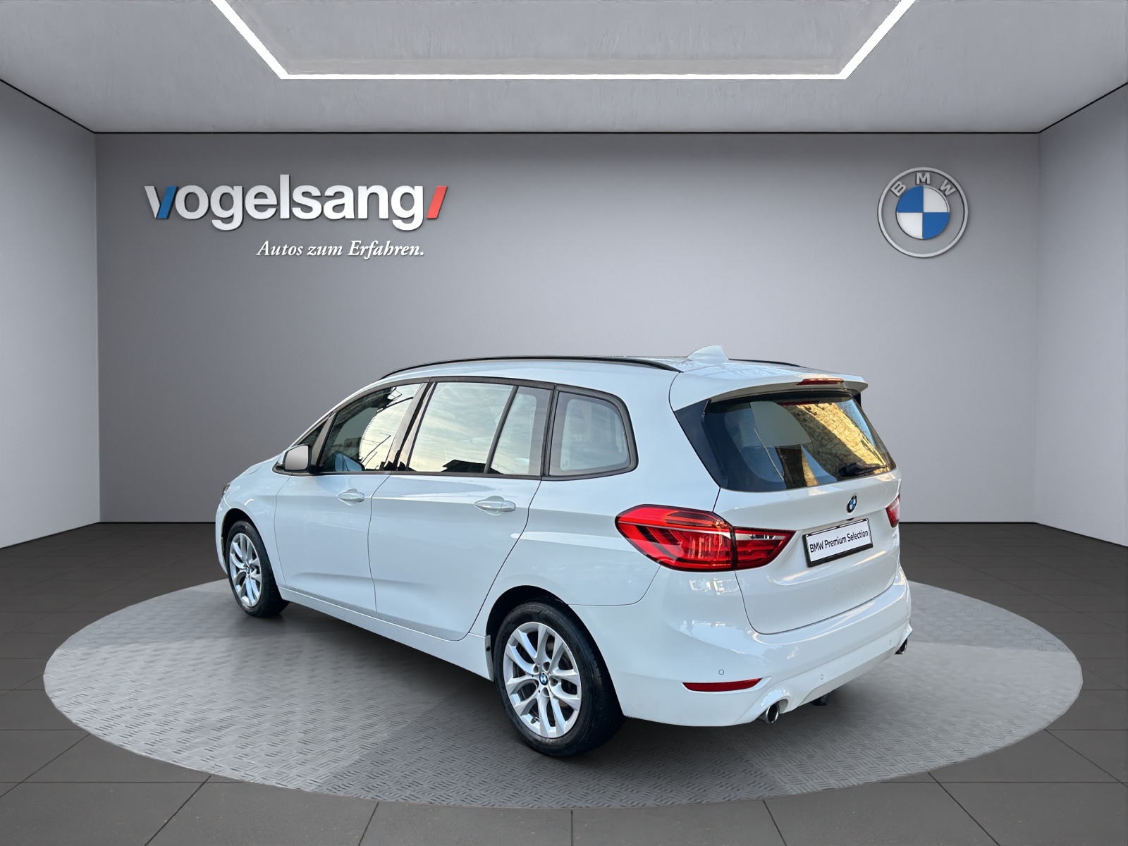 BMW 218d xDrive Gran Tourer Steptronic-image-5