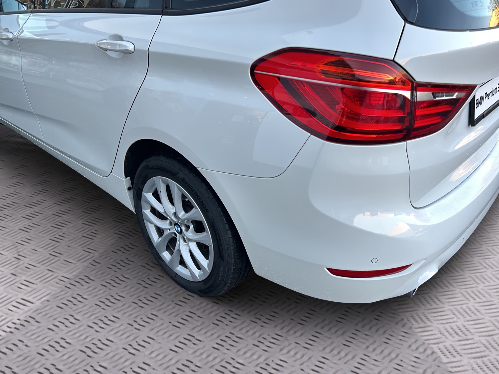 BMW 218d xDrive Gran Tourer Steptronic-image-11
