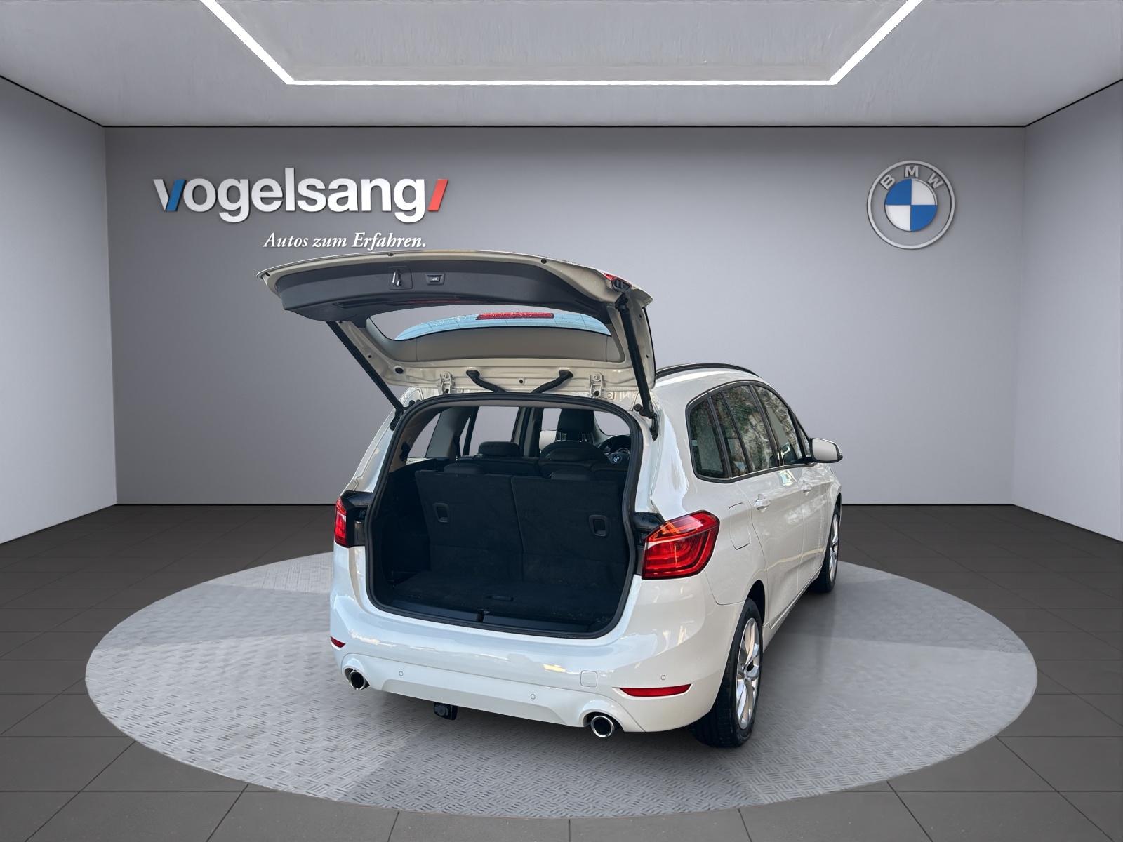 BMW 218d xDrive Gran Tourer Steptronic-image-9