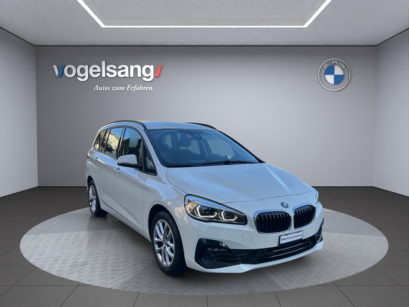 BMW 218d xDrive Gran Tourer Steptronic-image-1