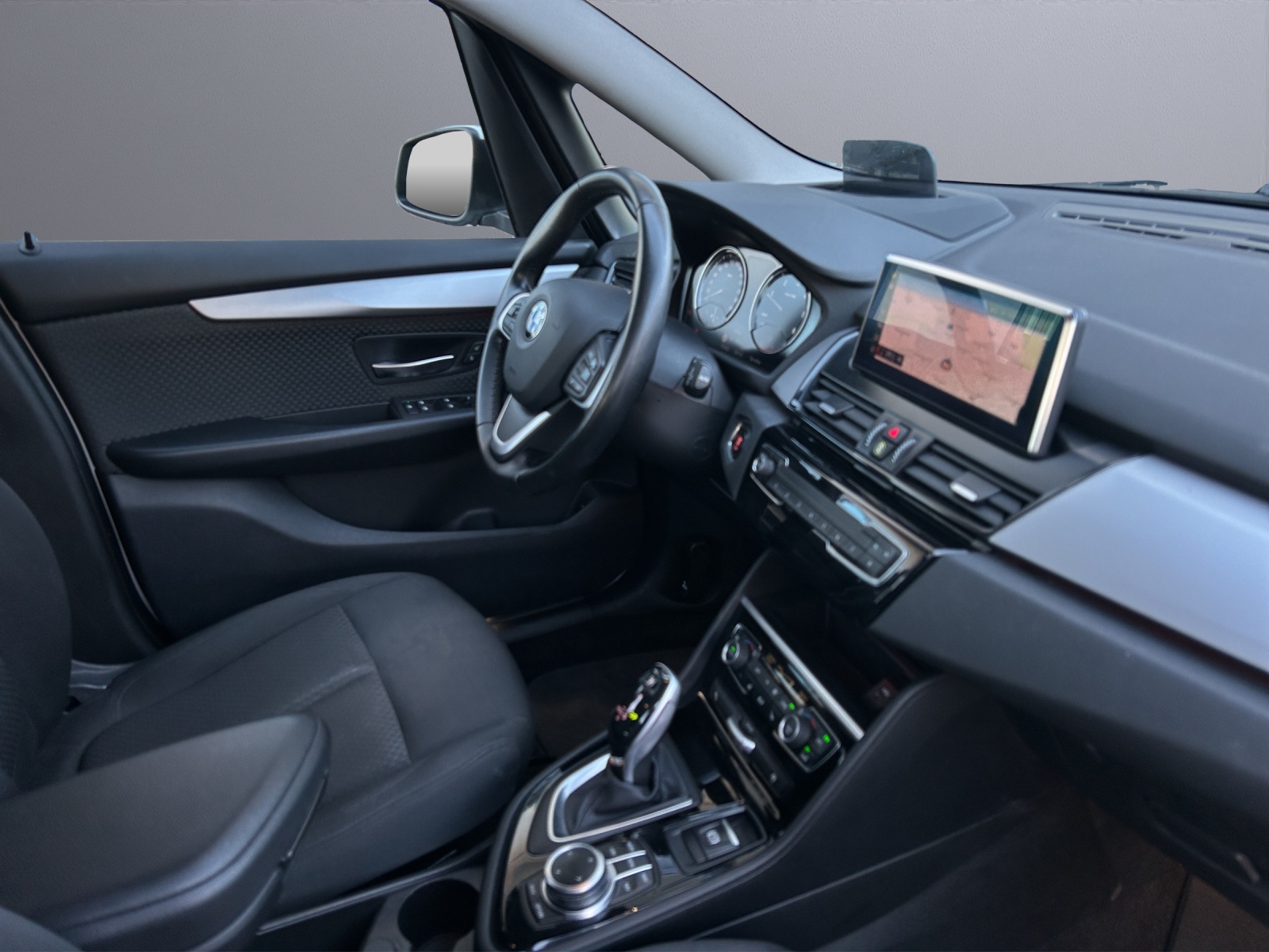 BMW 218d xDrive Gran Tourer Steptronic-image-18