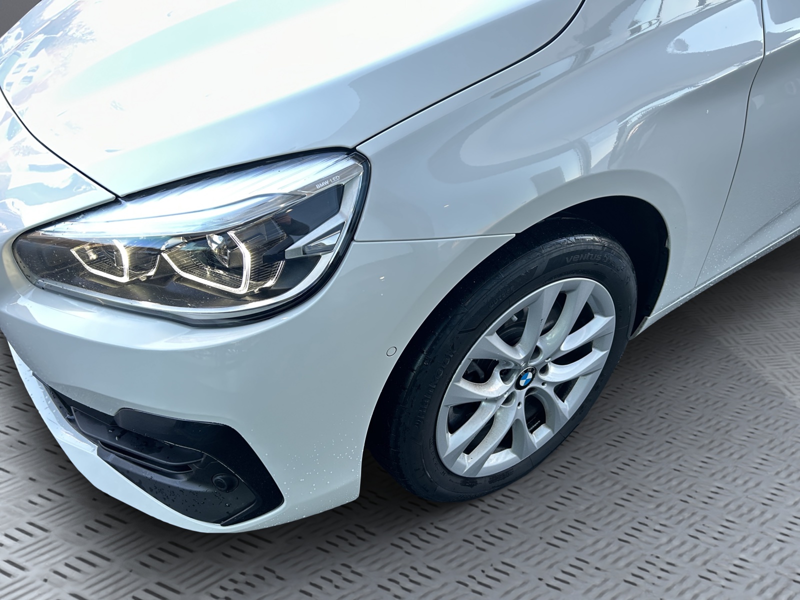 BMW 218d xDrive Gran Tourer Steptronic-image-10