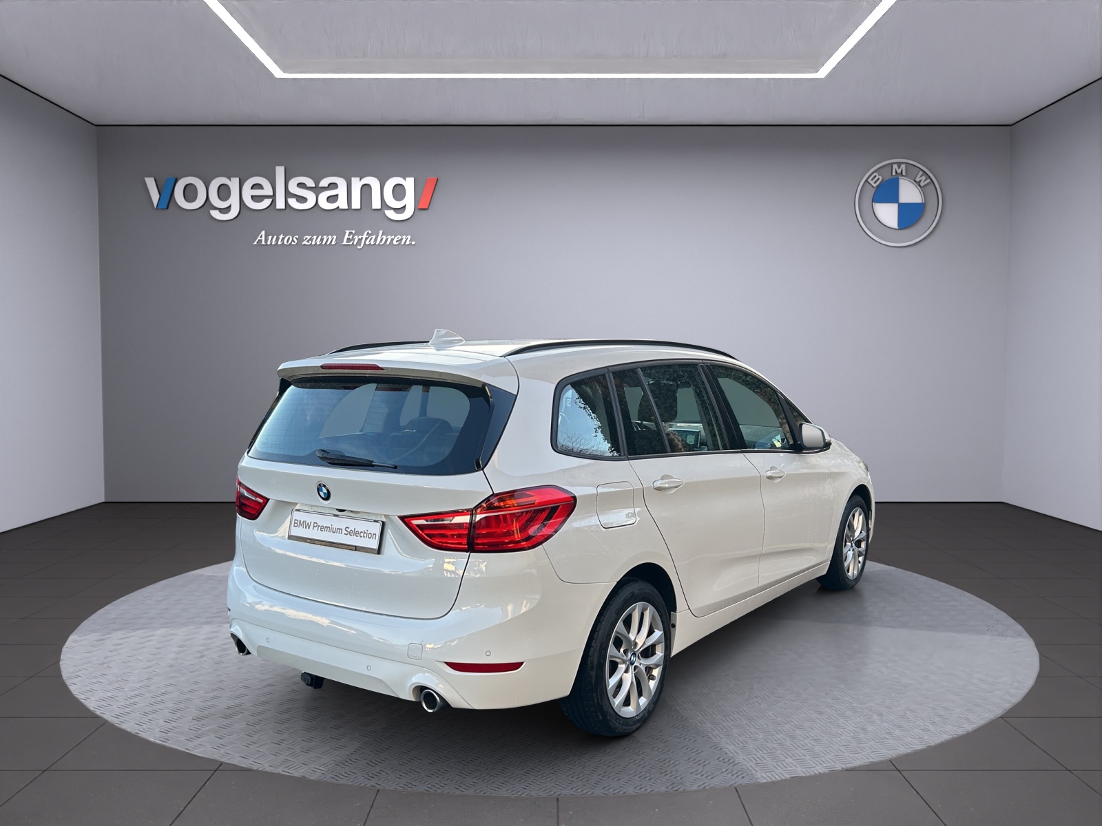 BMW 218d xDrive Gran Tourer Steptronic-image-7