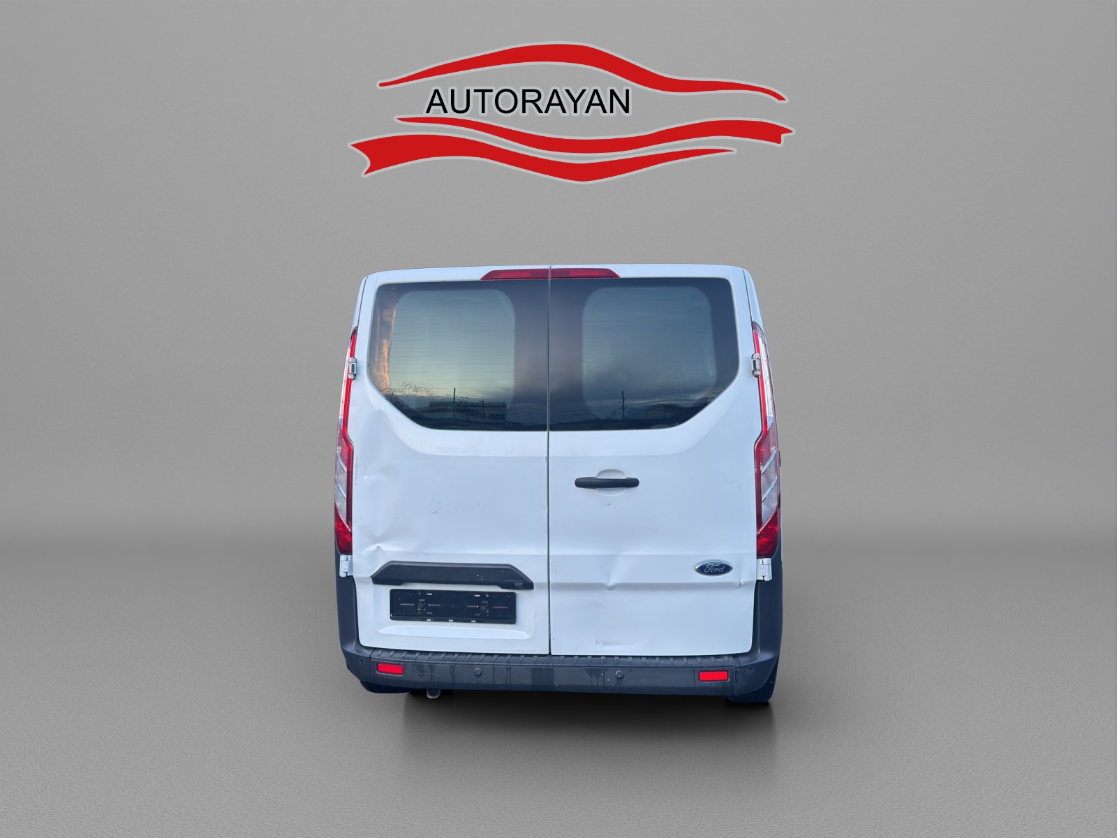 FORD Transit Custom Van-image-3