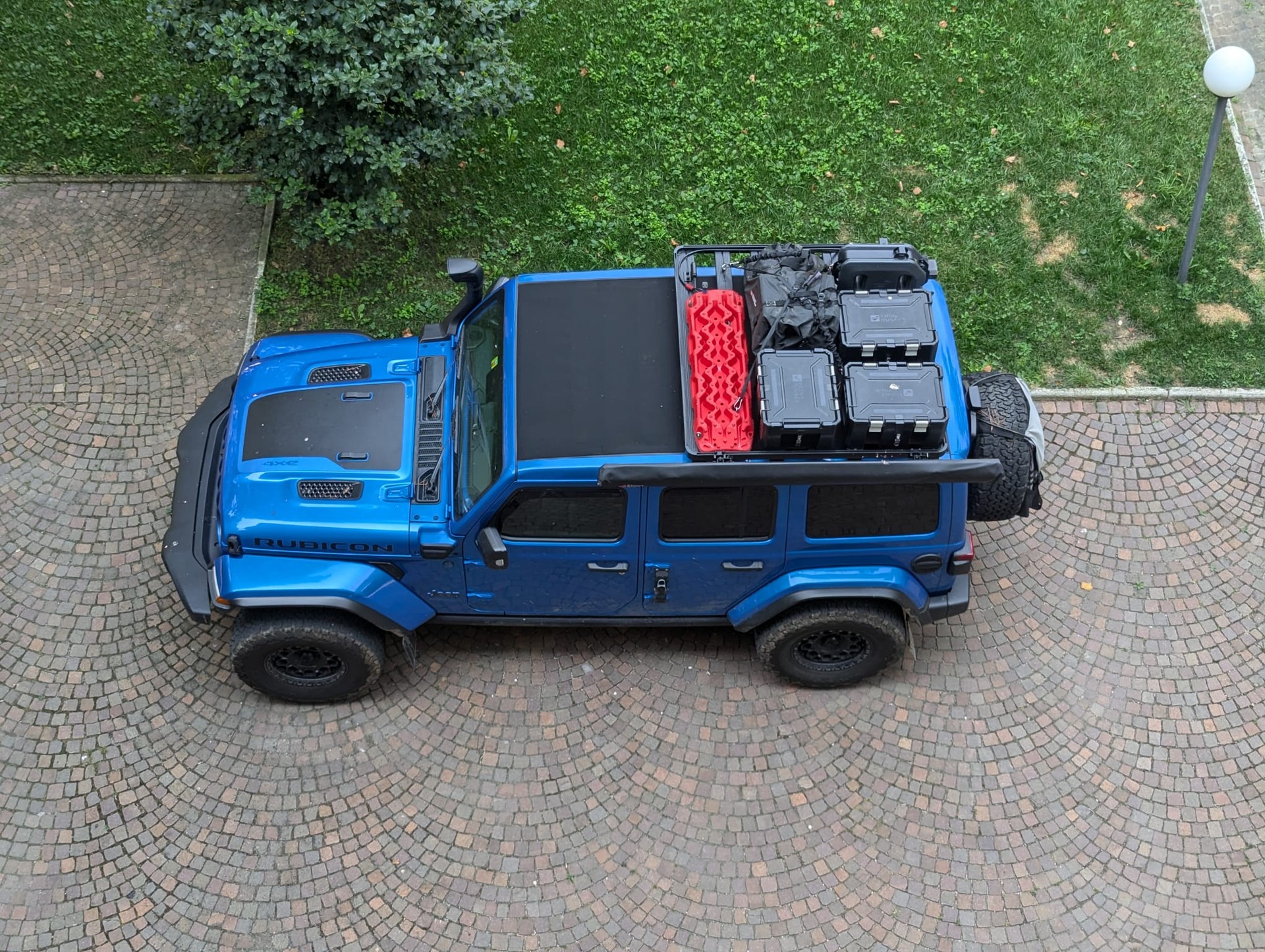 JEEP Wrangler 2.0 PHEV Unlimited Rubicon DT Automatic-image-3