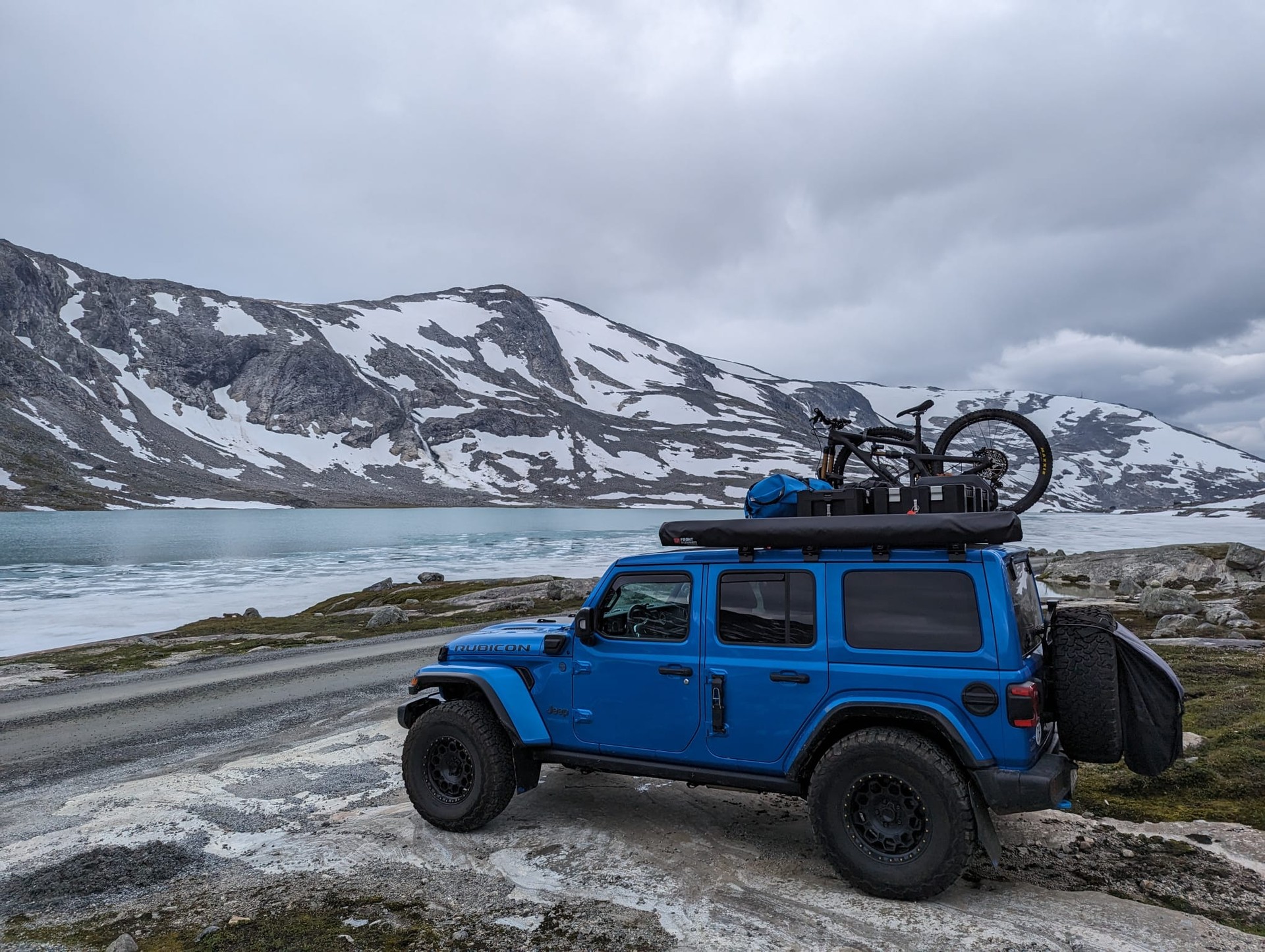 JEEP Wrangler 2.0 PHEV Unlimited Rubicon DT Automatic-image-4